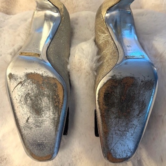 Gold Glitter DOLCE & GABBANA Pumps 7.5 [VINTAGE - GREAT CONDITION] - Picture 6 of 7